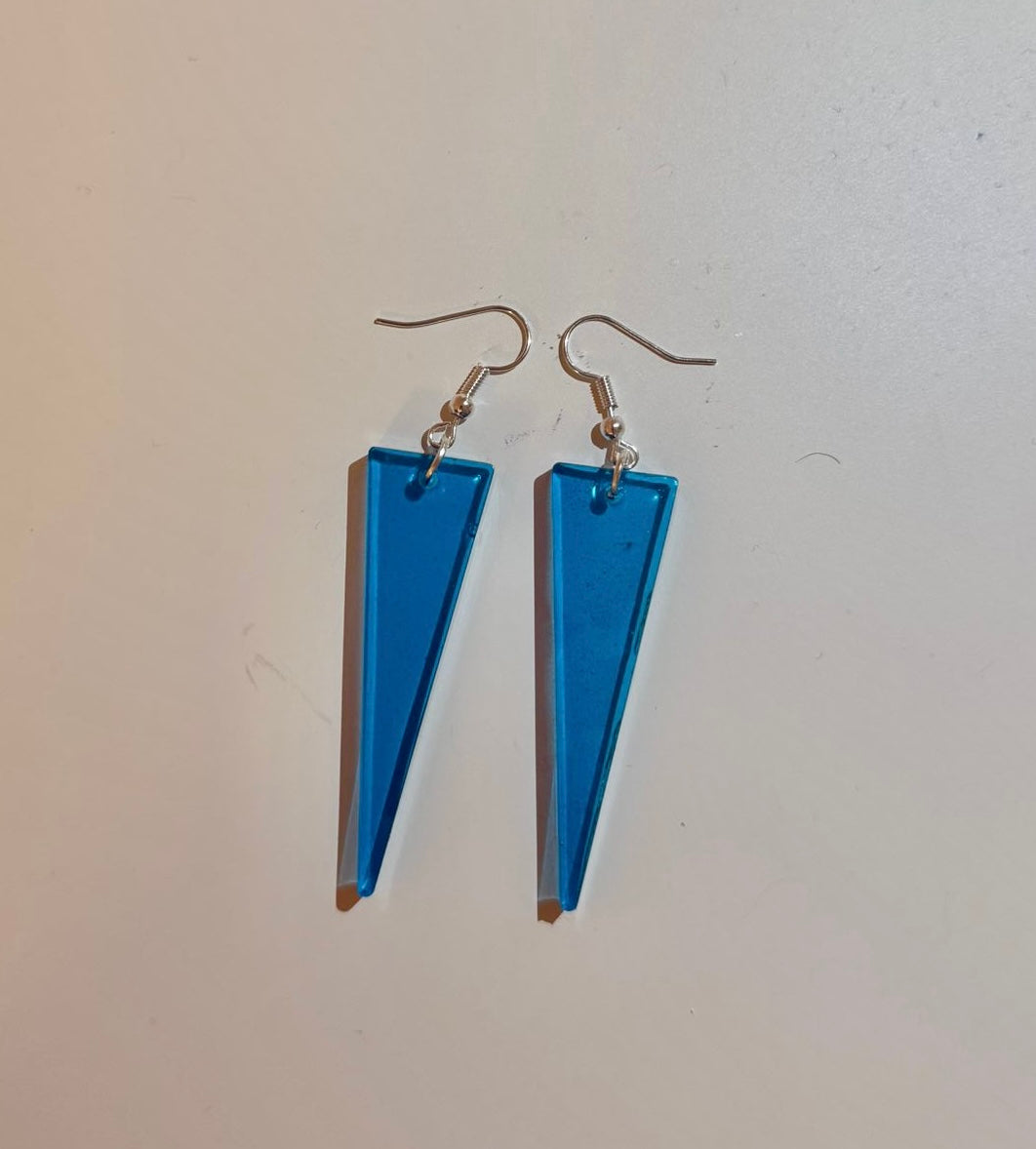 Pendientes azules