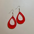 Pendientes con forma de gota rojos