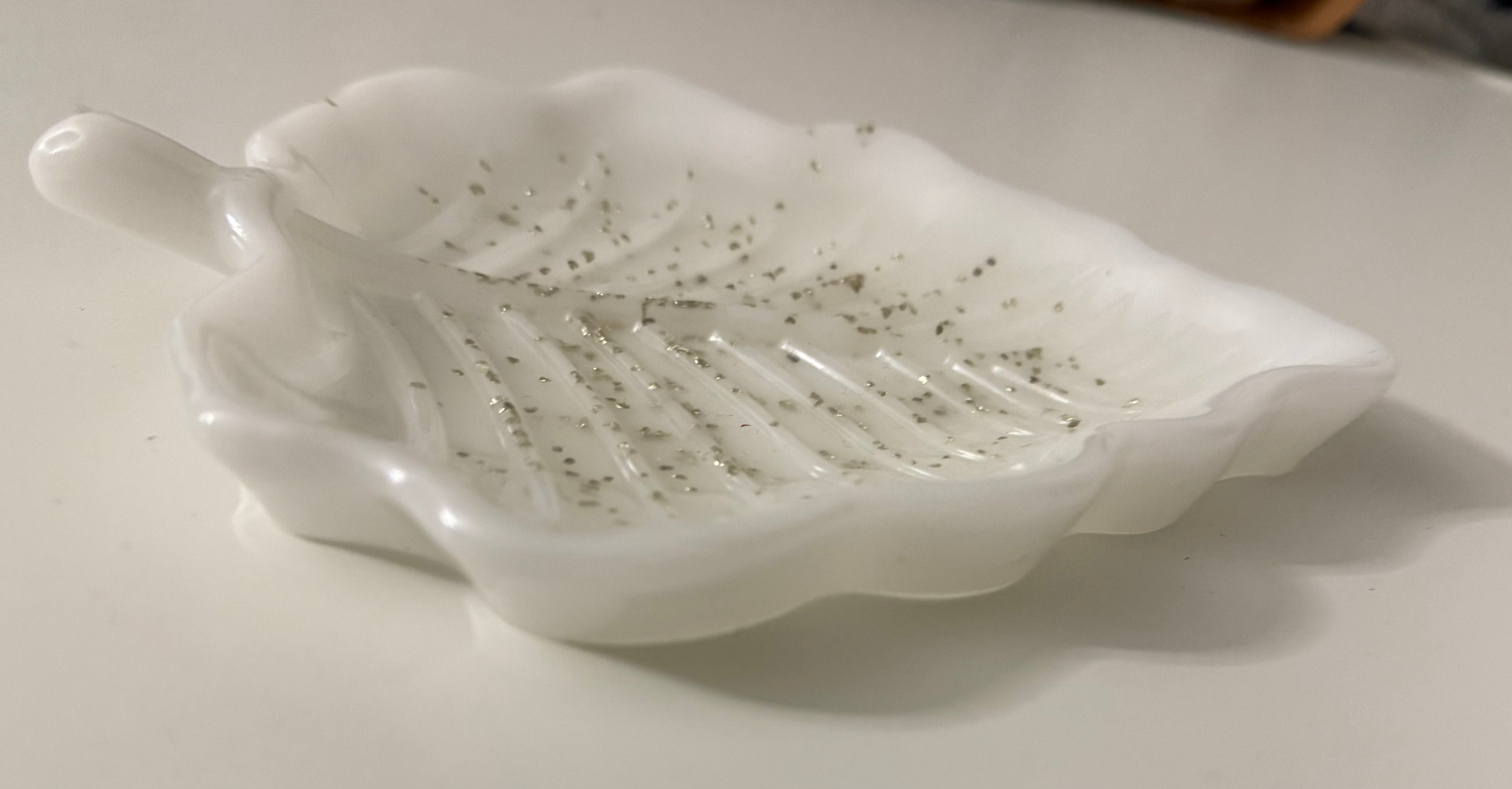 Bandeja con forma de hoja